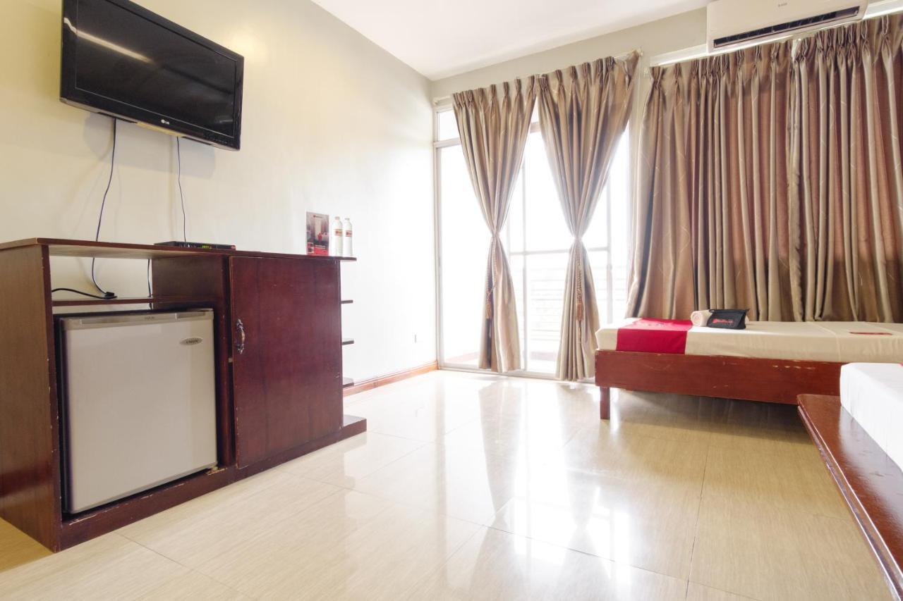 Reddoorz Near Camp Montelibano Hotel Bacolod Ngoại thất bức ảnh