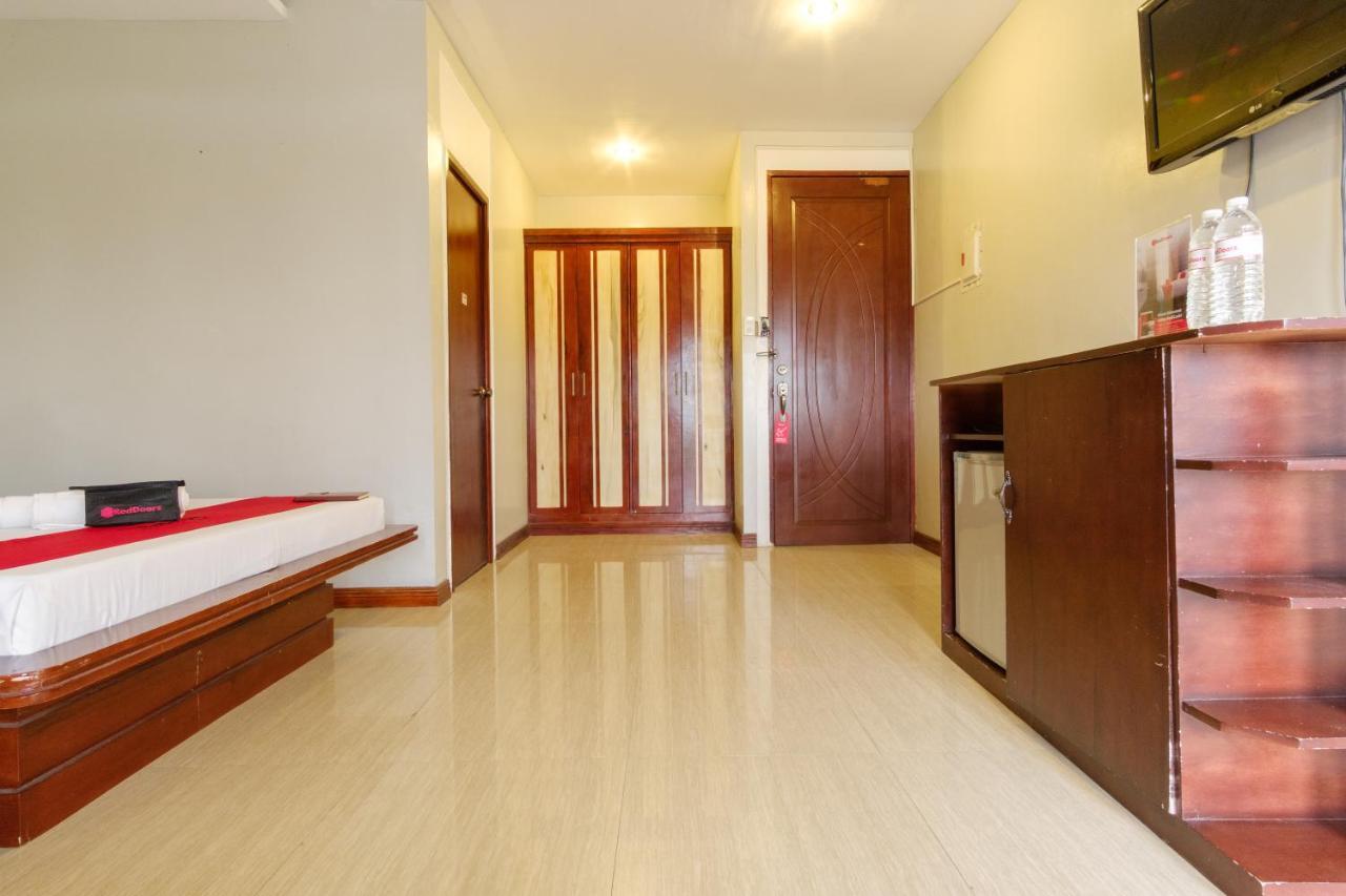 Reddoorz Near Camp Montelibano Hotel Bacolod Ngoại thất bức ảnh