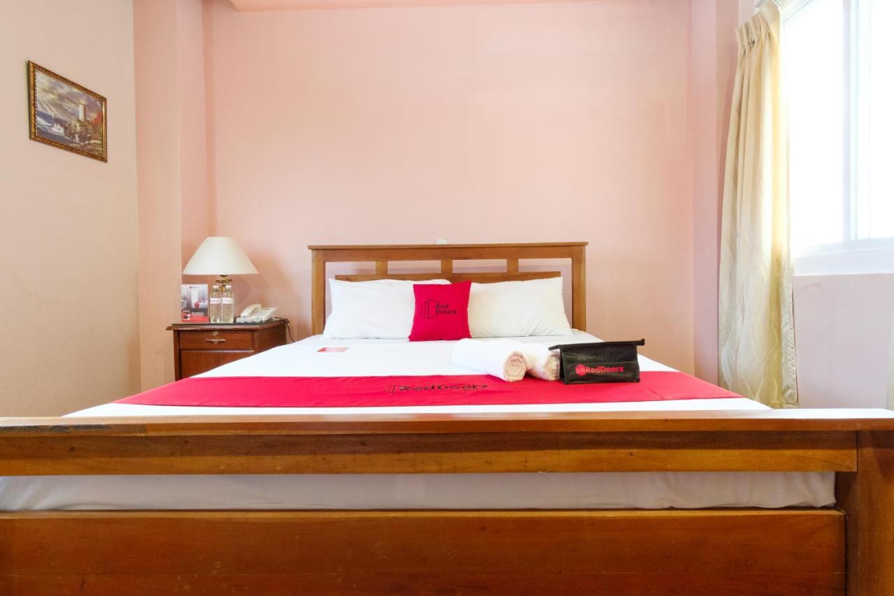 Reddoorz Near Camp Montelibano Hotel Bacolod Ngoại thất bức ảnh