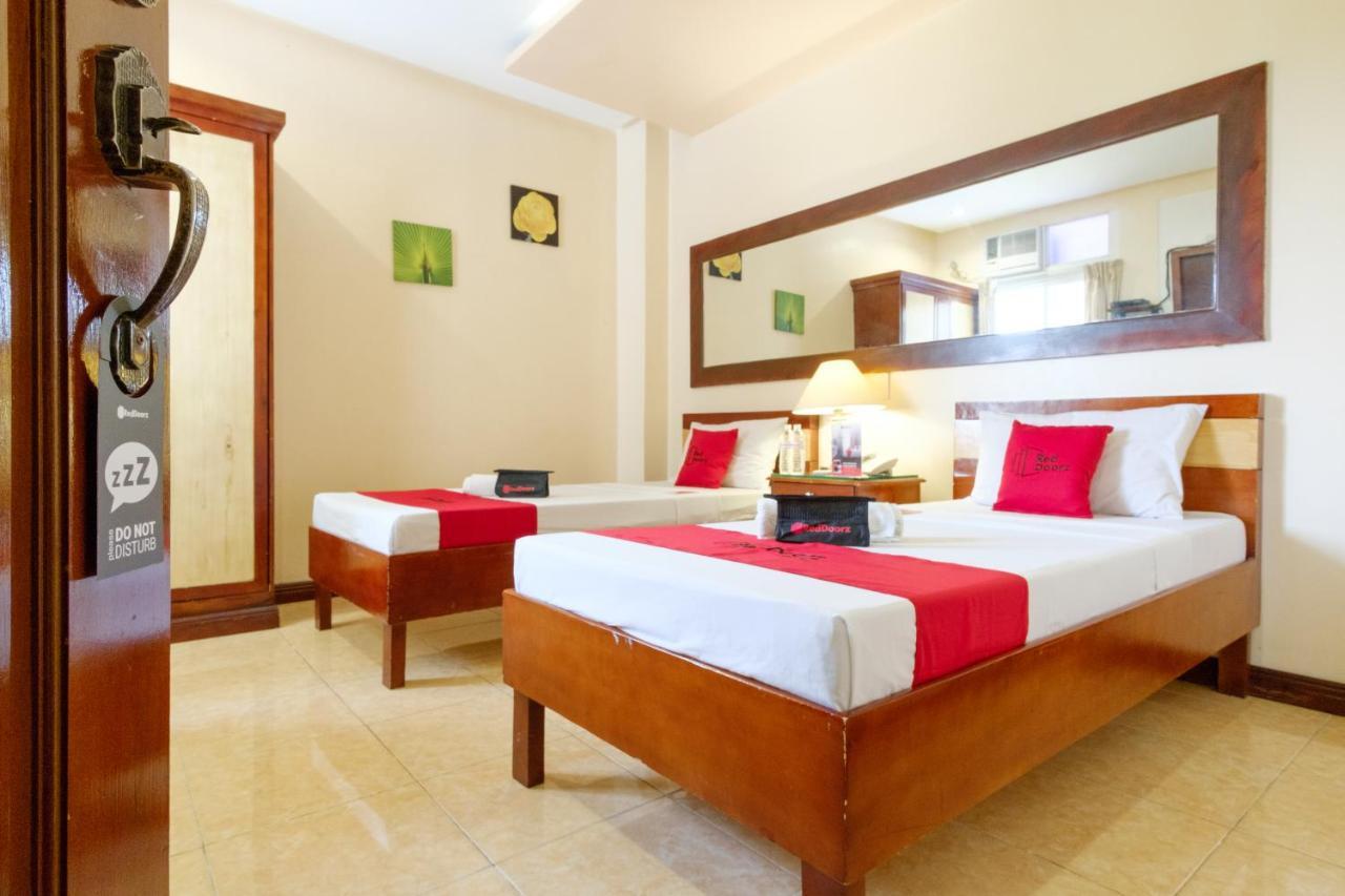 Reddoorz Near Camp Montelibano Hotel Bacolod Ngoại thất bức ảnh
